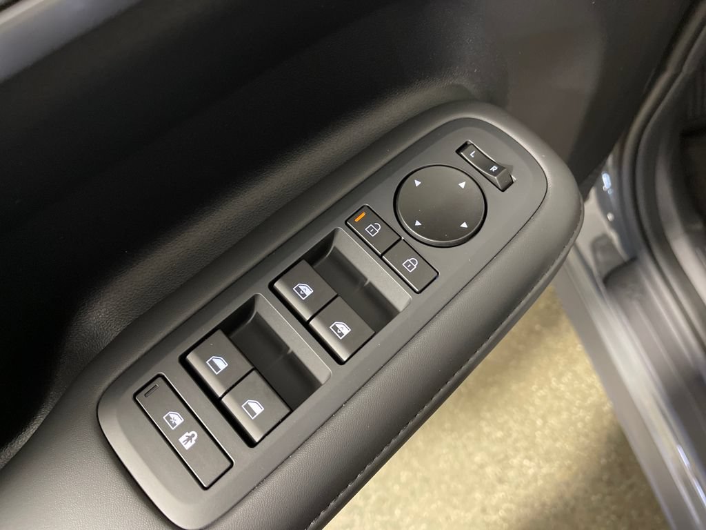 New 2026 Hyundai Santa Fe SEL FWD image 18