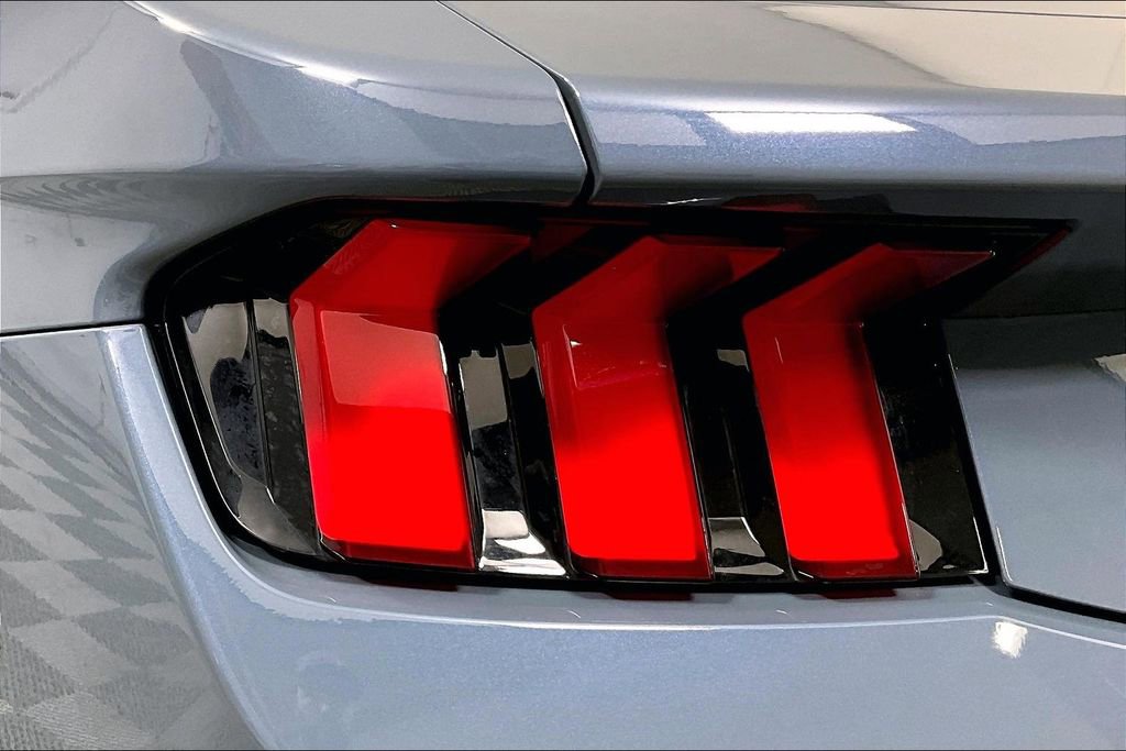 Used 2025 Ford Mustang Coupe image 29