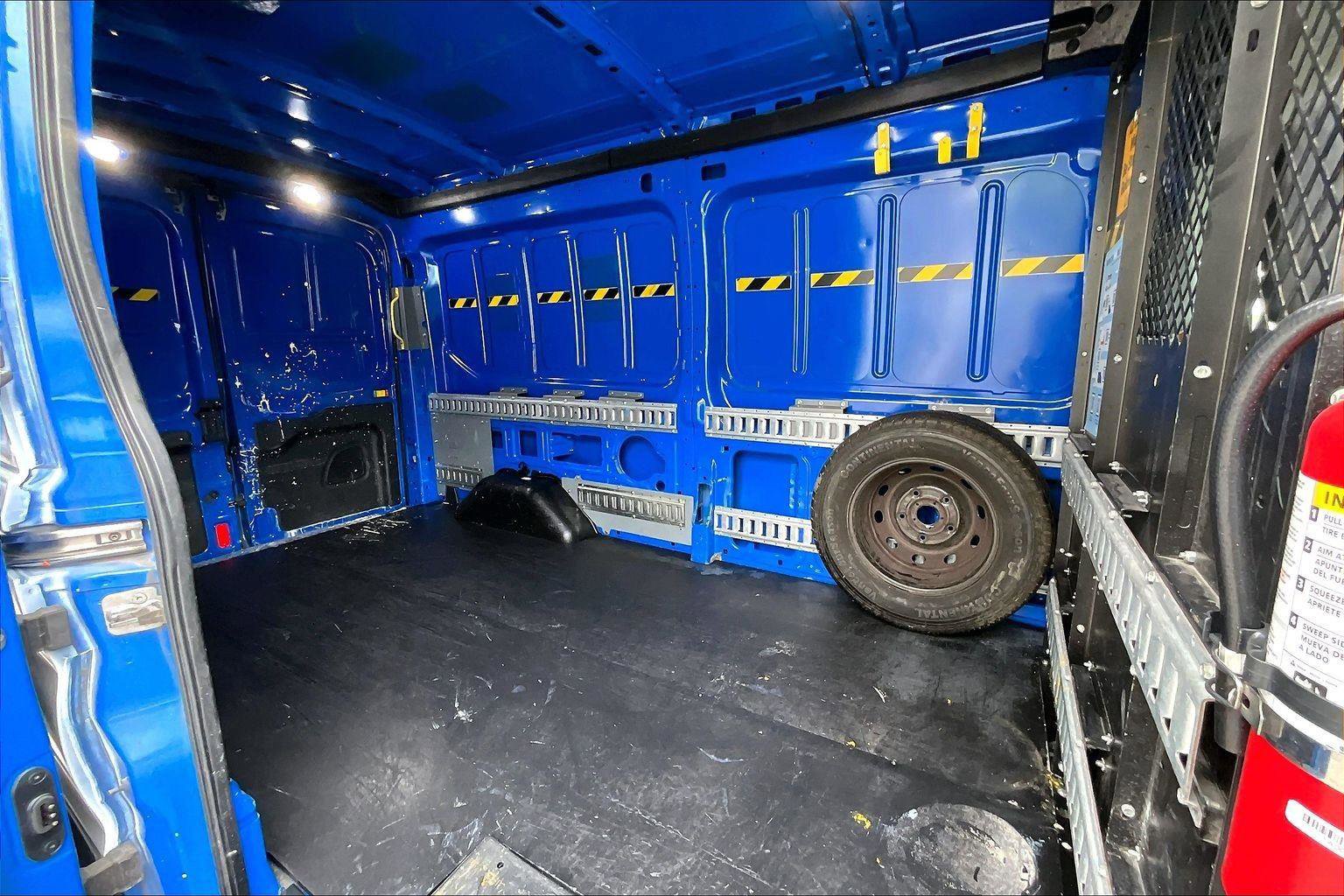 Used 2018 Ford Transit 250 148 Medium Roof RWD image 14