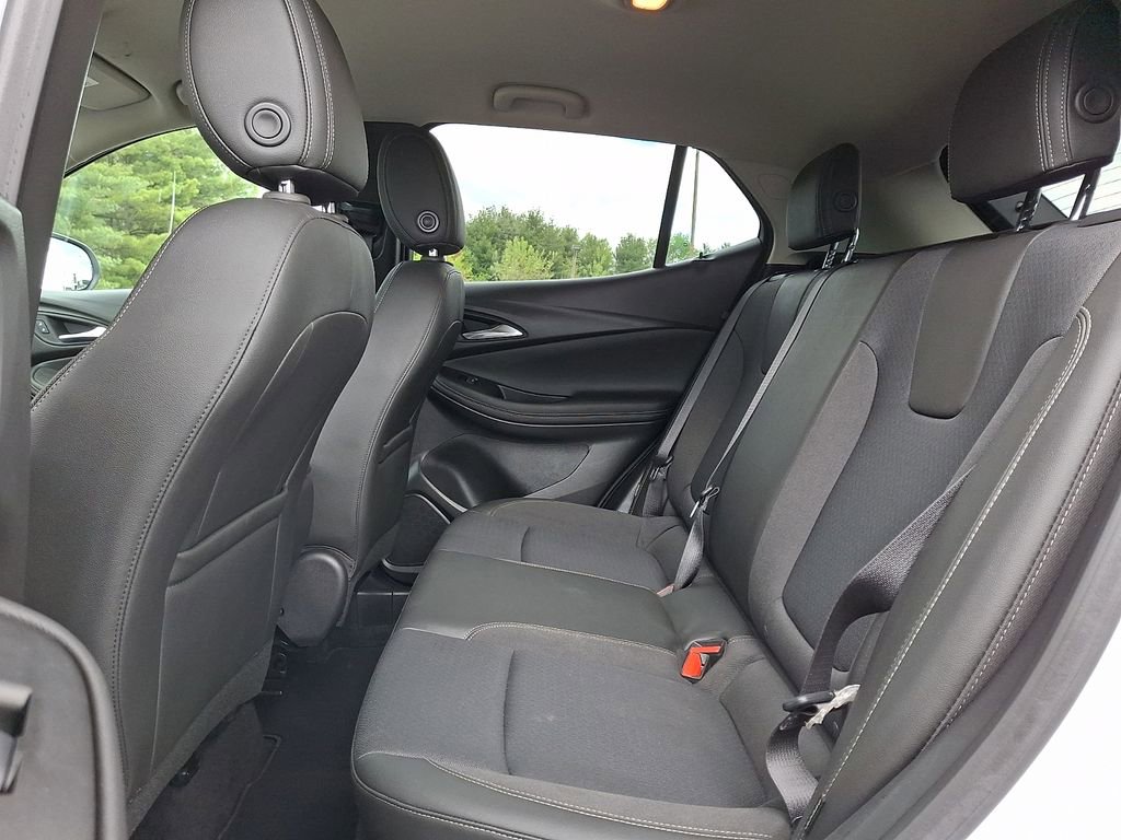 Certified 2024 Buick Encore GX Preferred FWD image 10