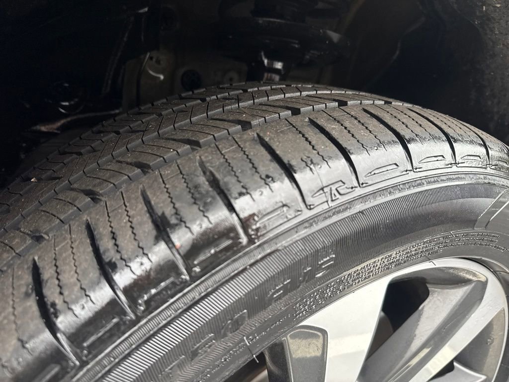 Used 2024 Honda Pilot Touring image 32