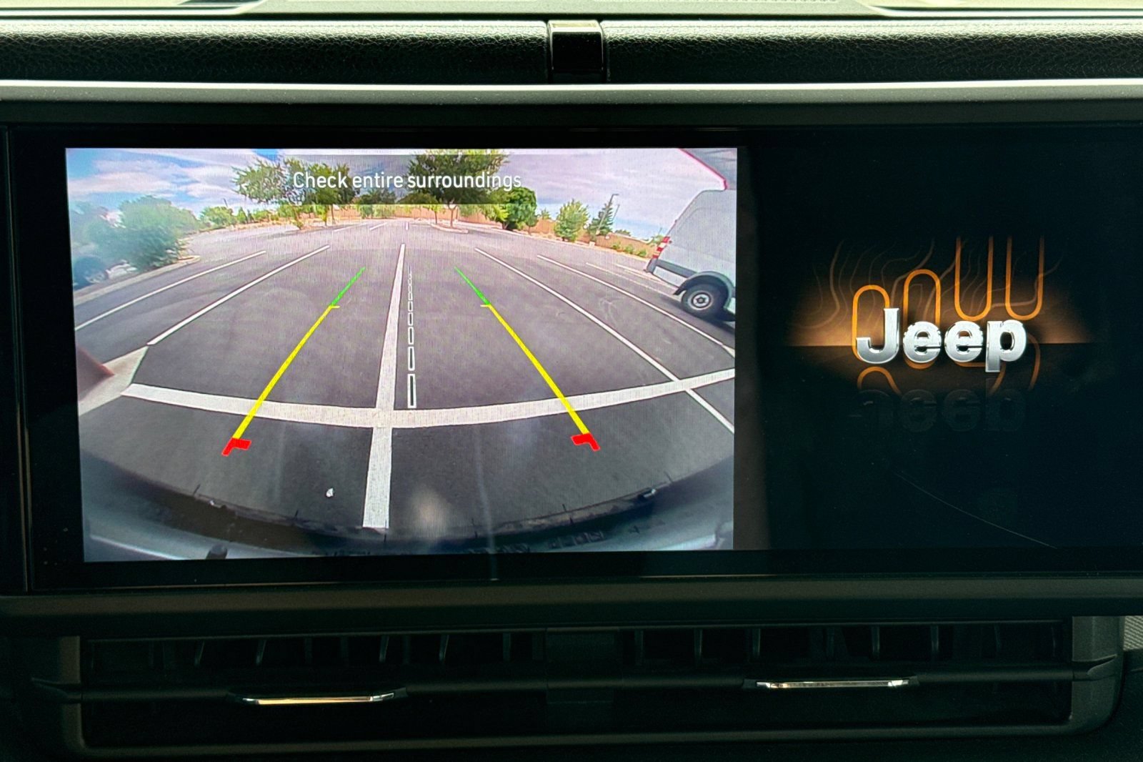 Used 2024 Jeep Wrangler Unlimited Sport AWD/4WD image 29
