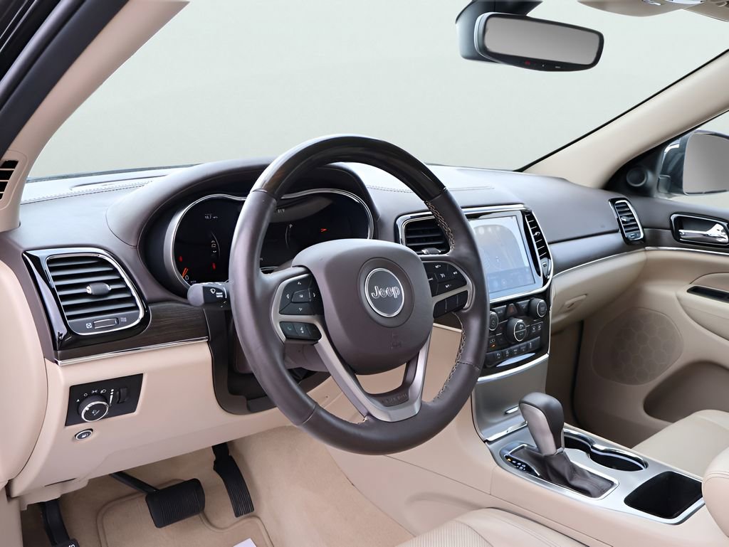 Used 2020 Jeep Grand Cherokee Overland image 17