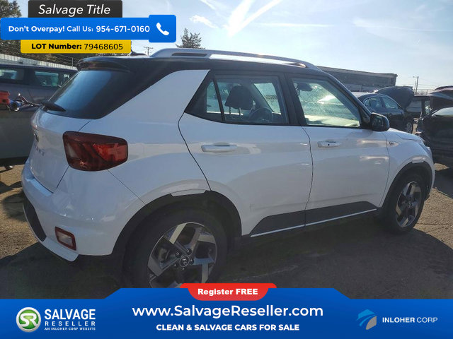 Used 2024 Hyundai Venue Limited image 4