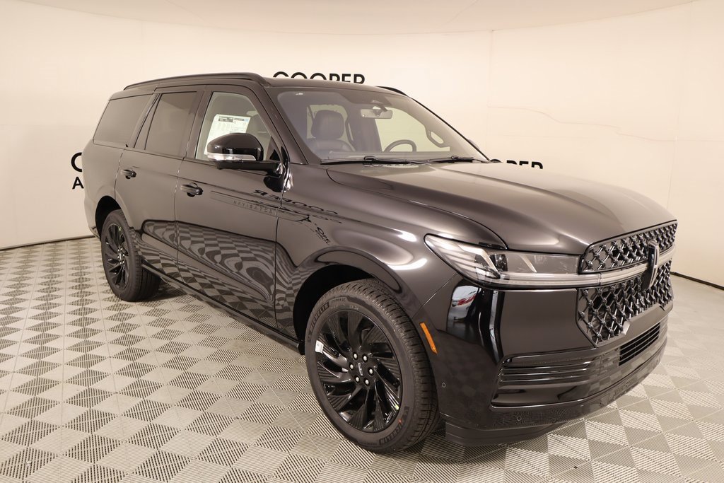 New 2025 Lincoln Navigator Reserve w/ Jet Appearance Package