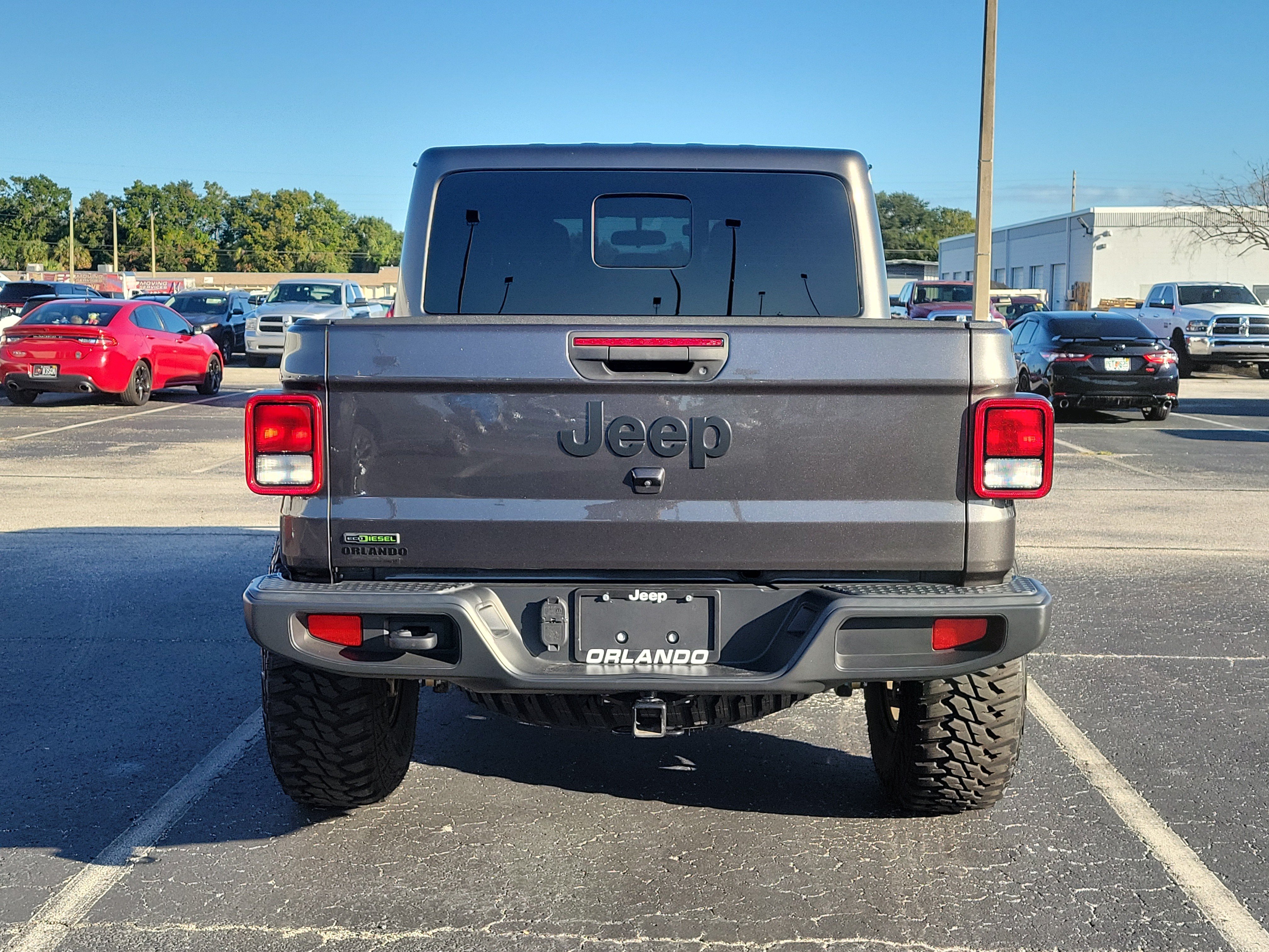 Used 2023 Jeep Gladiator Sport AWD/4WD image 6