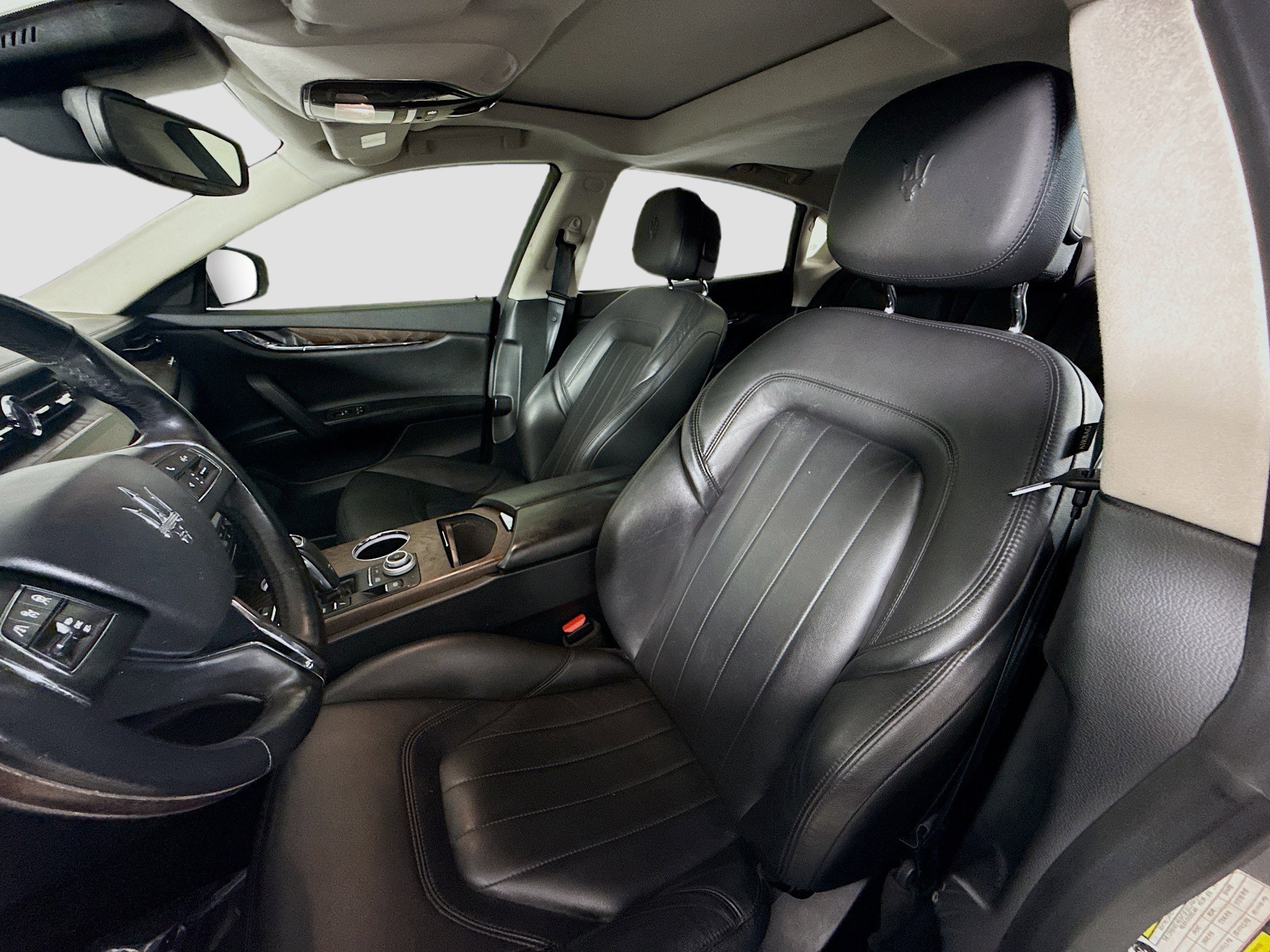 Used 2021 Maserati Quattroporte S image 22