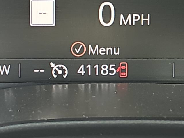 Used 2021 Chevrolet Colorado Z71 w/ Safety Package AWD/4WD image 16