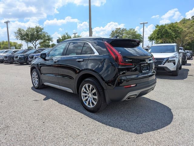 Used 2021 Cadillac XT4 Premium Luxury image 6