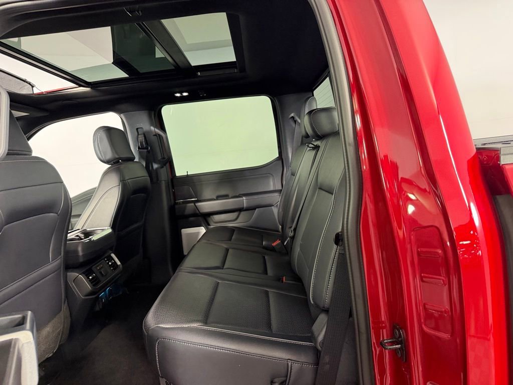 Used 2025 Ford F150 Lariat w/ Equipment Group 502A High image 26