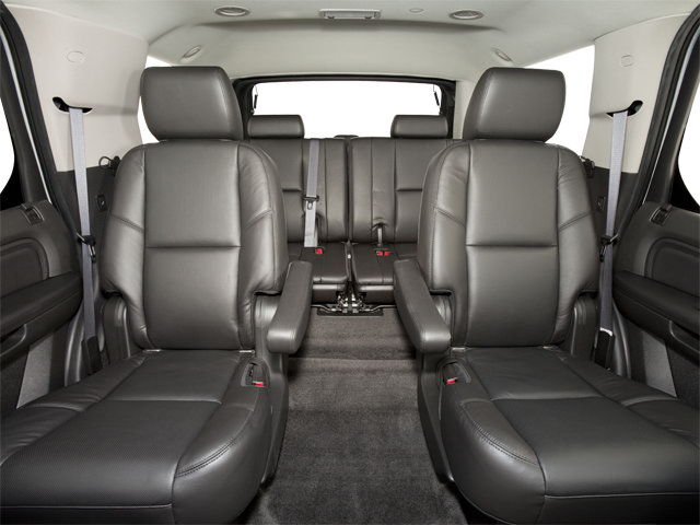 Used 2012 Cadillac Escalade AWD image 25