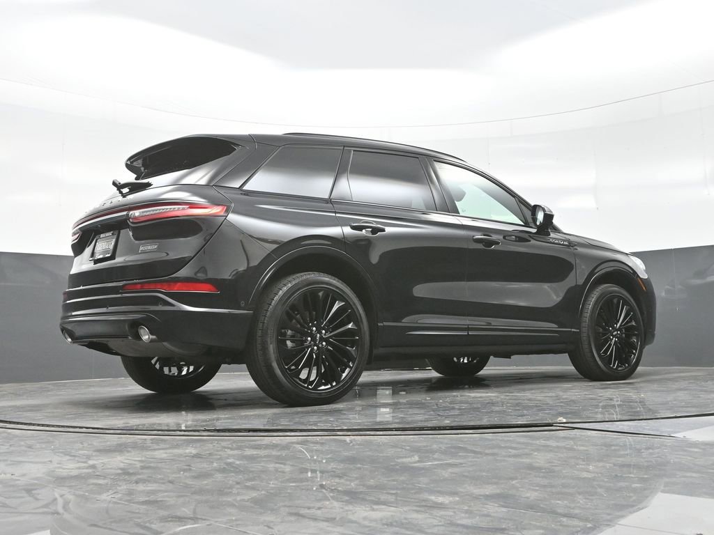 Used 2023 Lincoln Corsair Reserve w/ Equipment Group 202A image 26