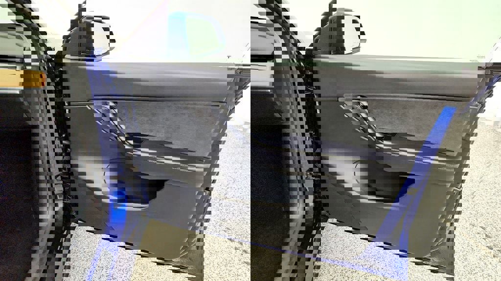 Used 2020 Tesla Model Y Long Range image 30