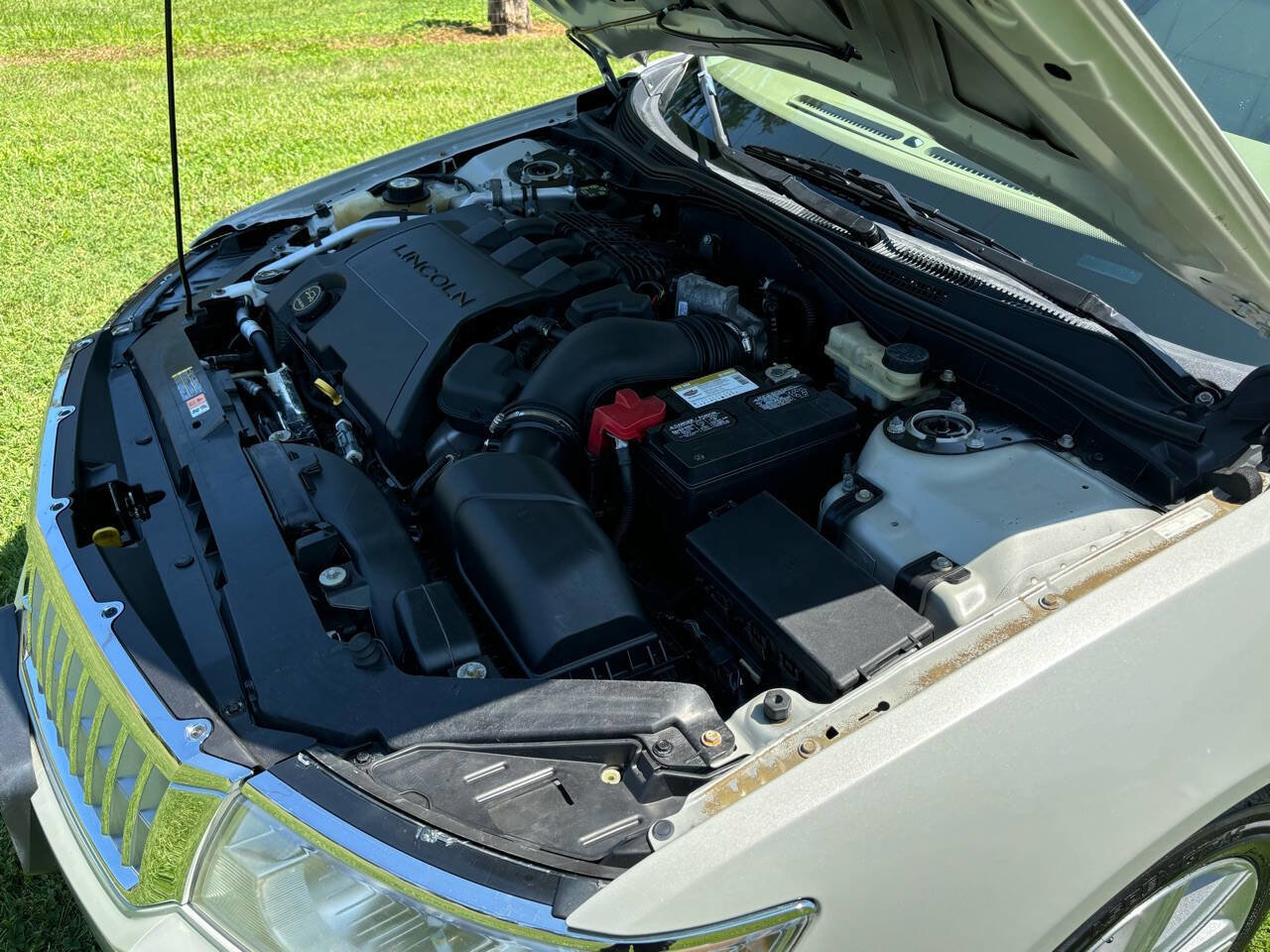 Used 2007 Lincoln MKZ image 24