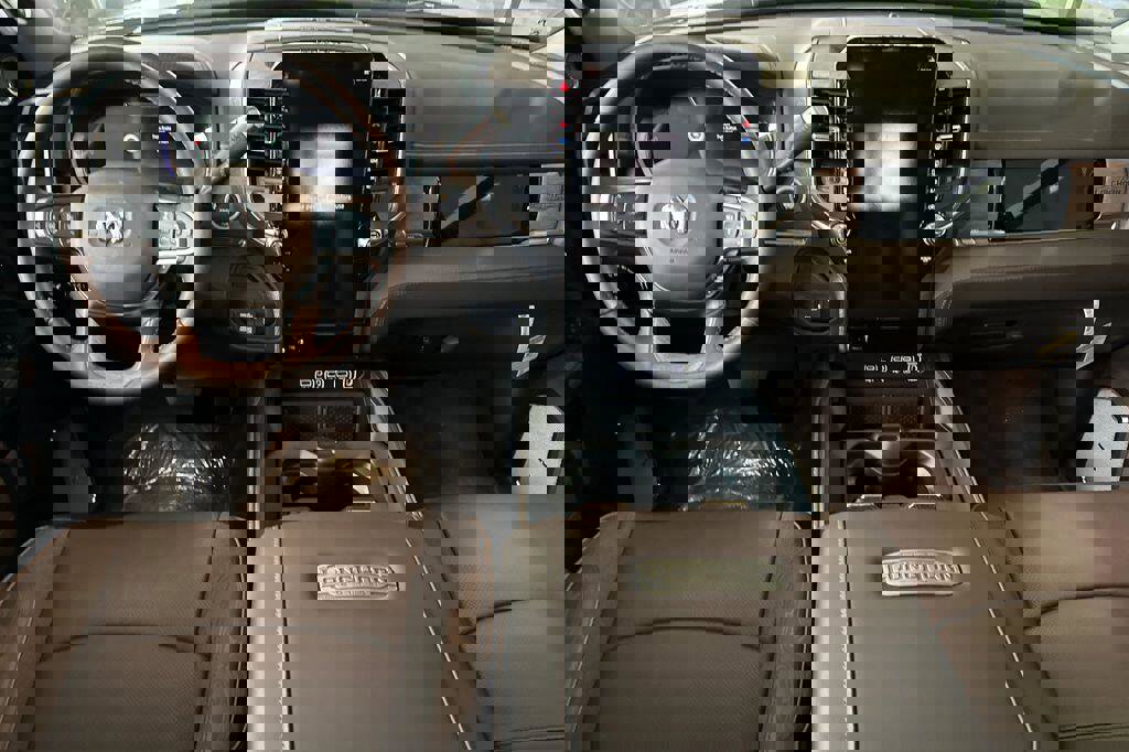 New 2026 RAM 2500 Limited image 13