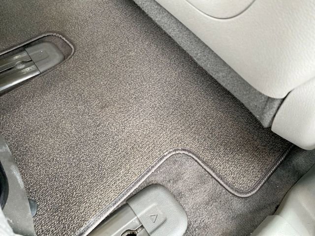 Used 2019 Kia Sedona LX image 31