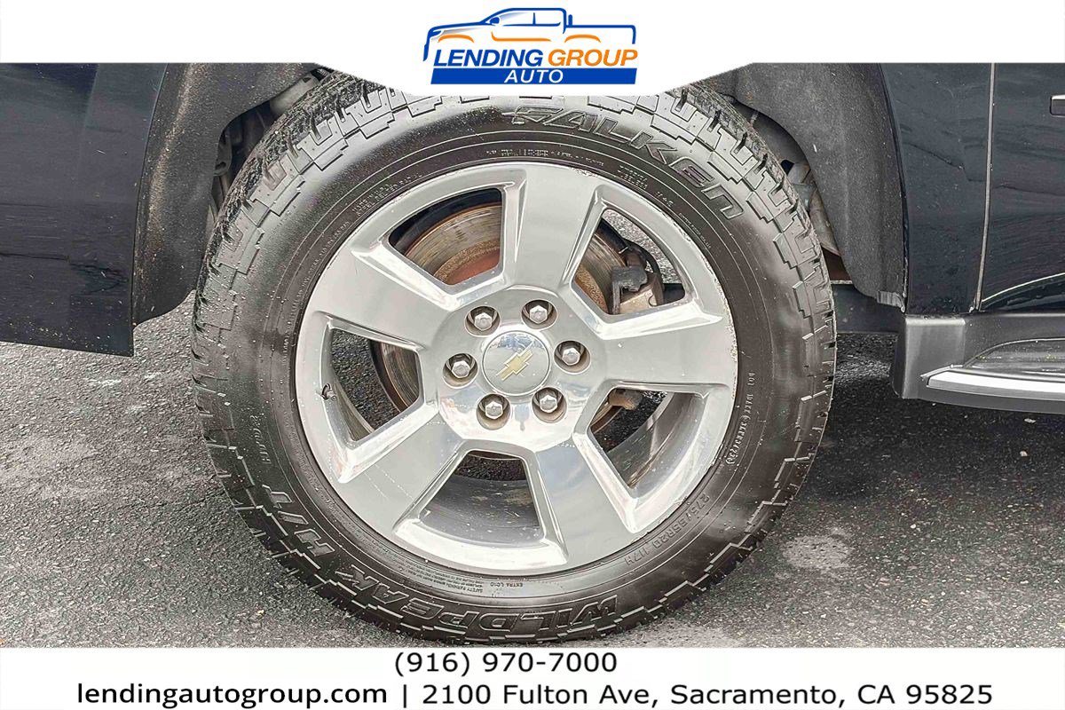 Used 2018 Chevrolet Suburban Premier image 10