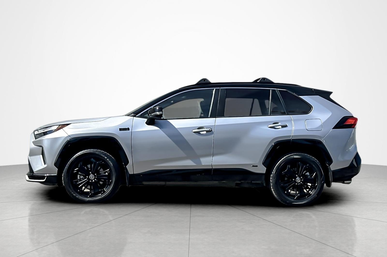 Used 2022 Toyota RAV4 XSE w/ Weather Package AWD/4WD video 2