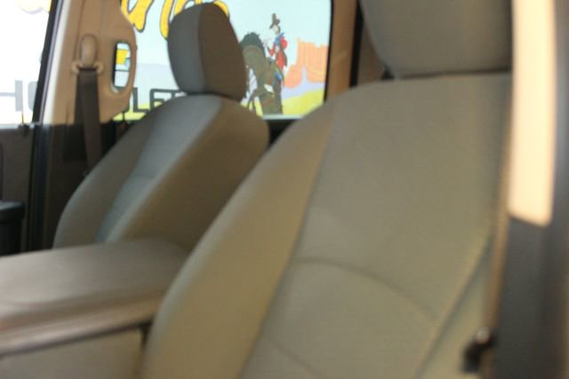 Used 2015 RAM 2500 Tradesman w/ Chrome Appearance Group image 16