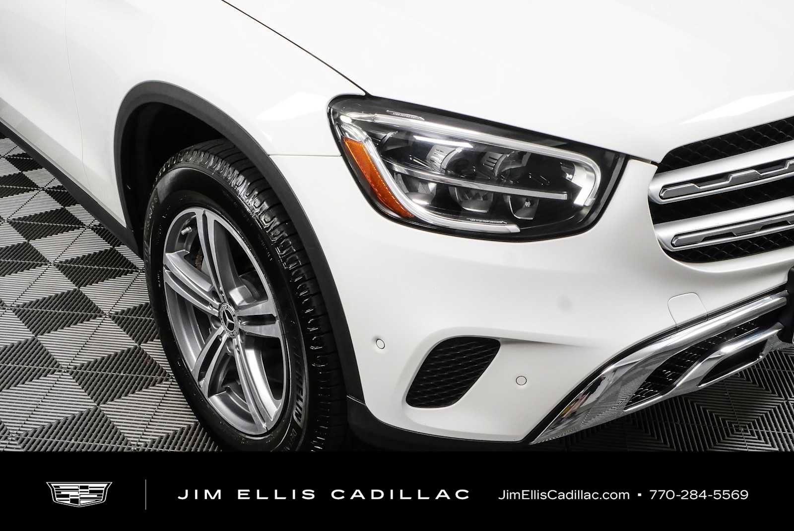 Used 2021 Mercedes-Benz GLC 300 4MATIC w/ Multimedia Package image 36