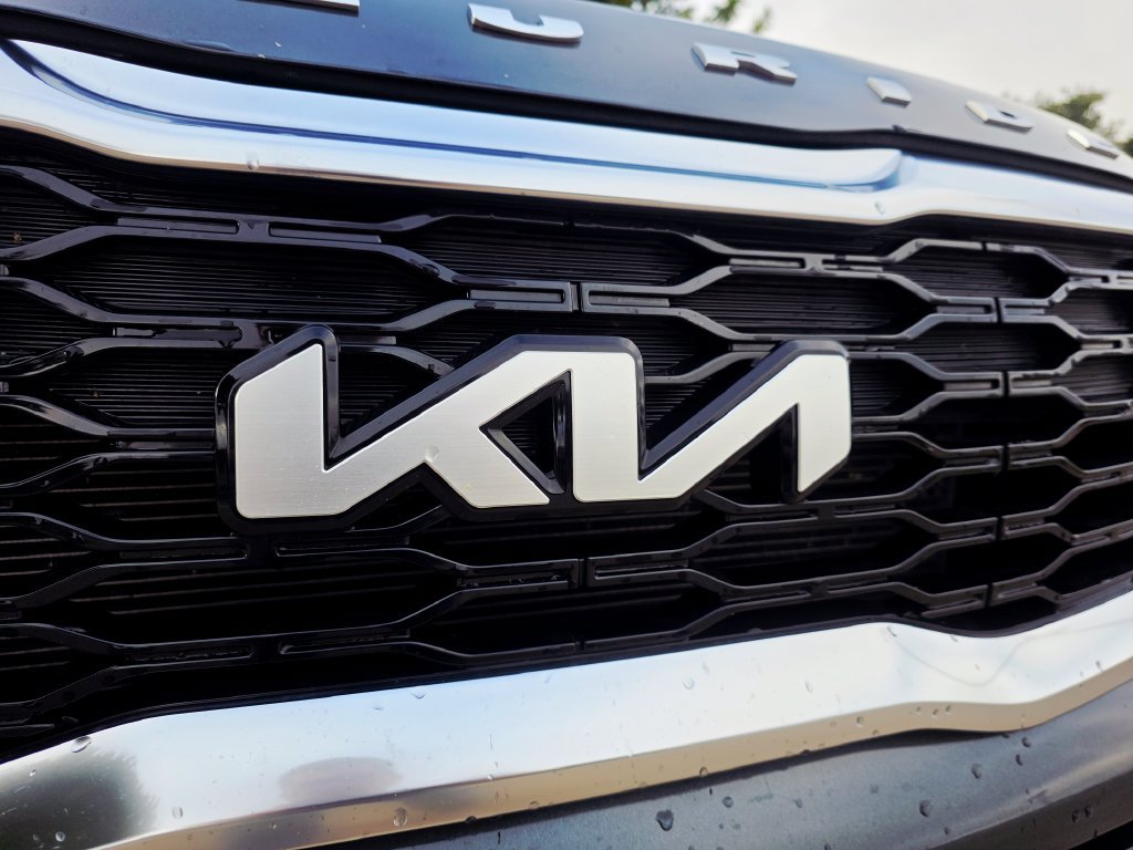 Used 2022 Kia Telluride S AWD/4WD image 26