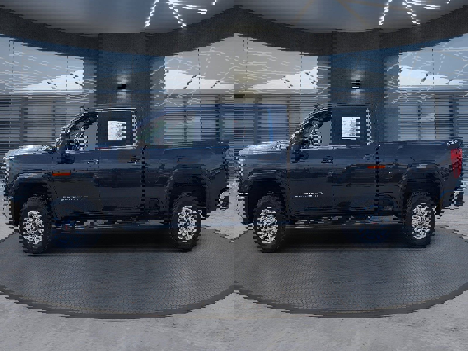Used 2025 GMC Sierra 2500 SLE image 3