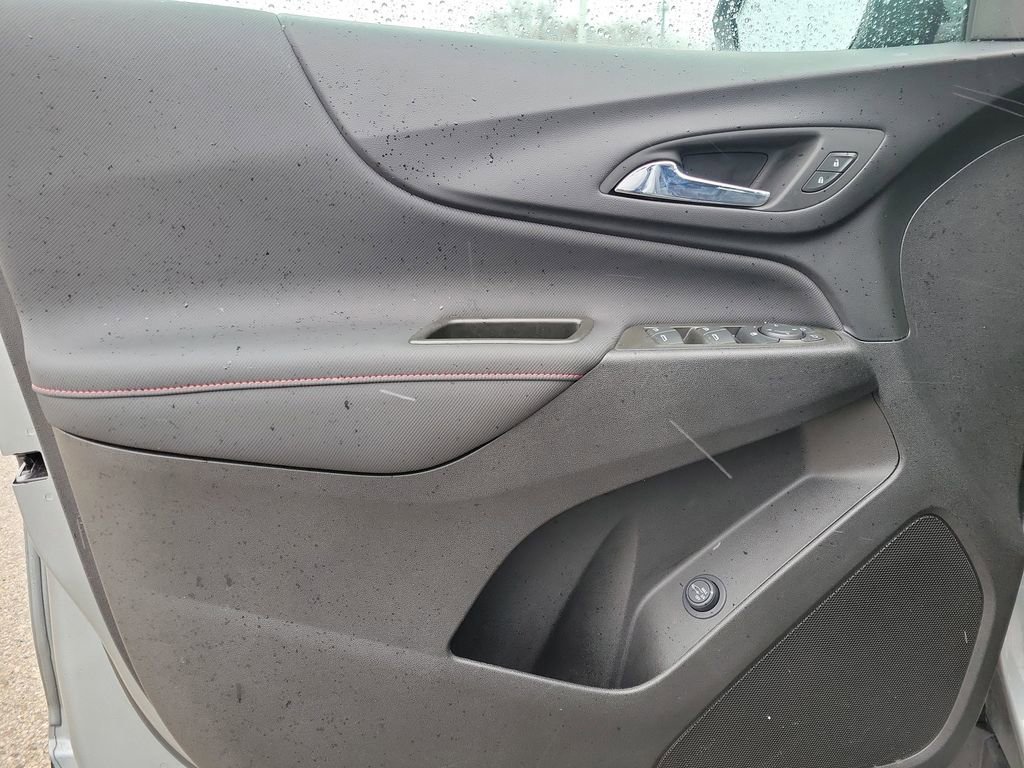 Certified 2024 Chevrolet Equinox RS image 17