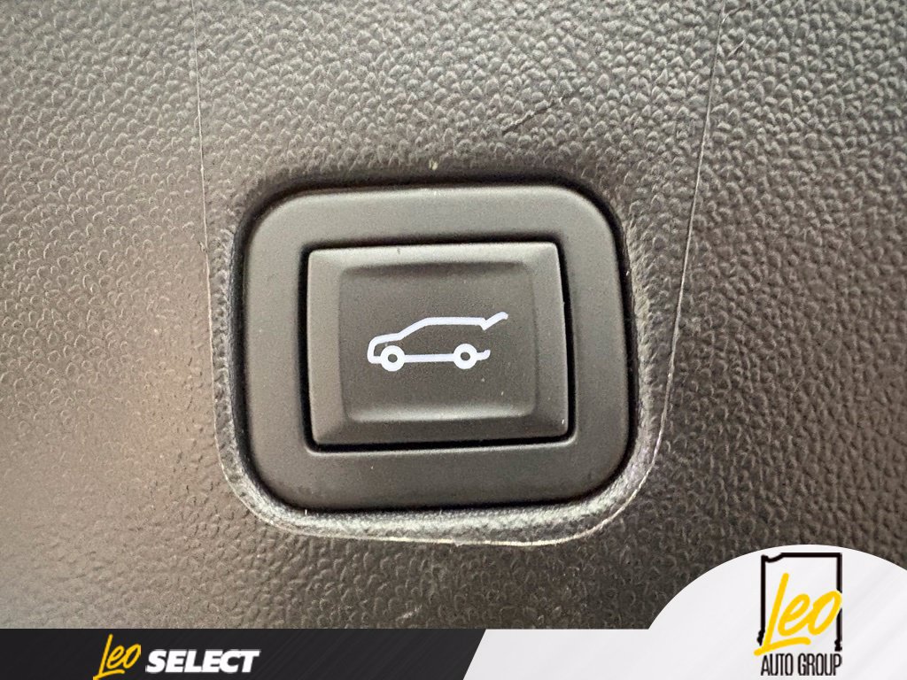 Used 2024 Chevrolet Blazer LT w/ Midnight/Sport Edition AWD/4WD image 12
