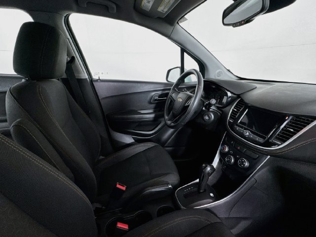 Used 2019 Chevrolet Trax LS FWD image 24