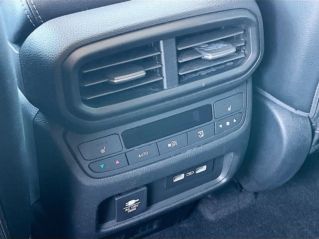 Used 2023 Honda Pilot Elite image 27