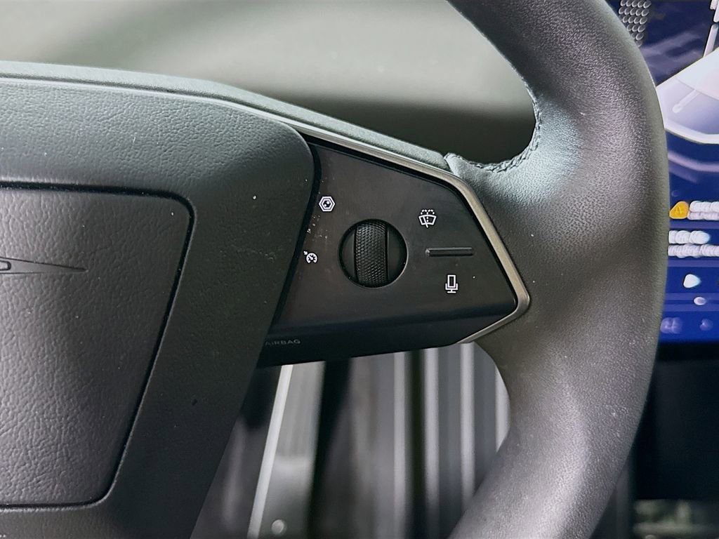 Used 2024 Tesla Cybertruck AWD Crew Cab image 20