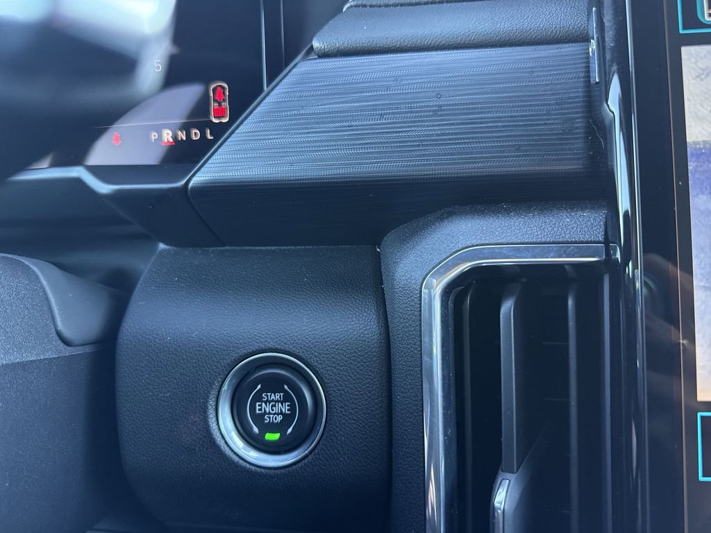 Certified 2025 GMC Acadia Elevation image 23