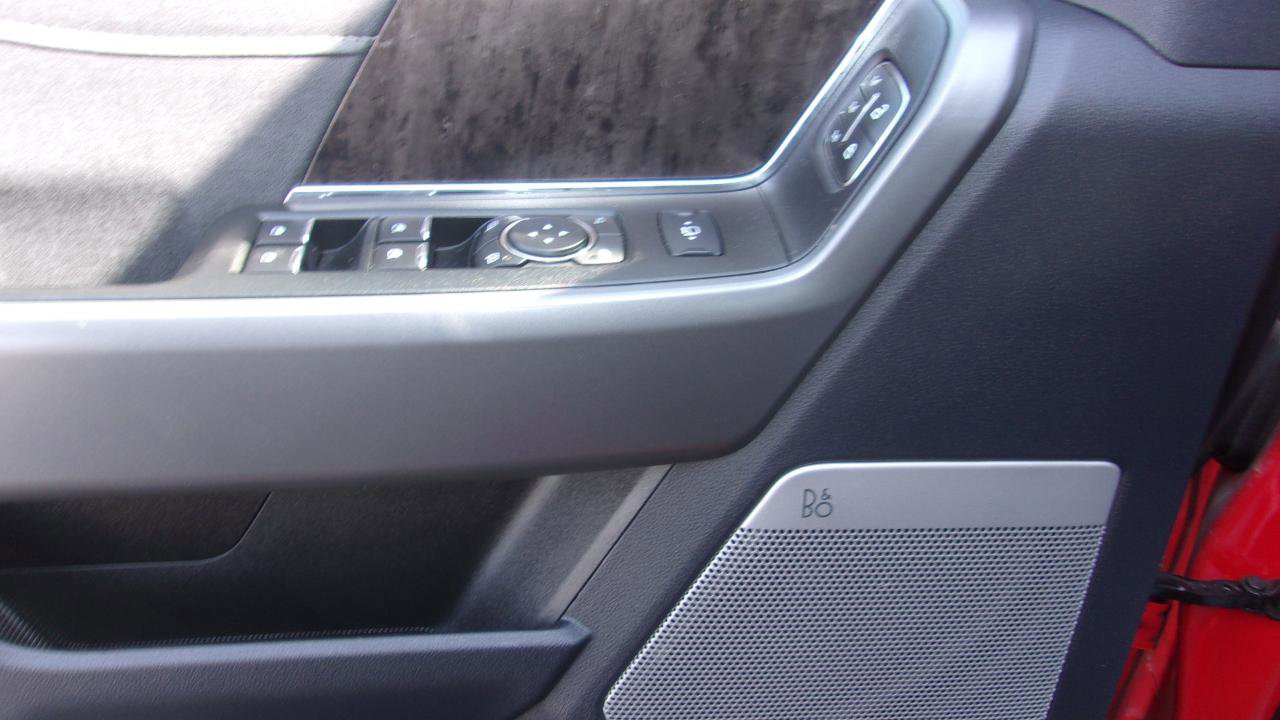 Used 2025 Ford F250 Lariat w/ Lariat Ultimate Package image 10