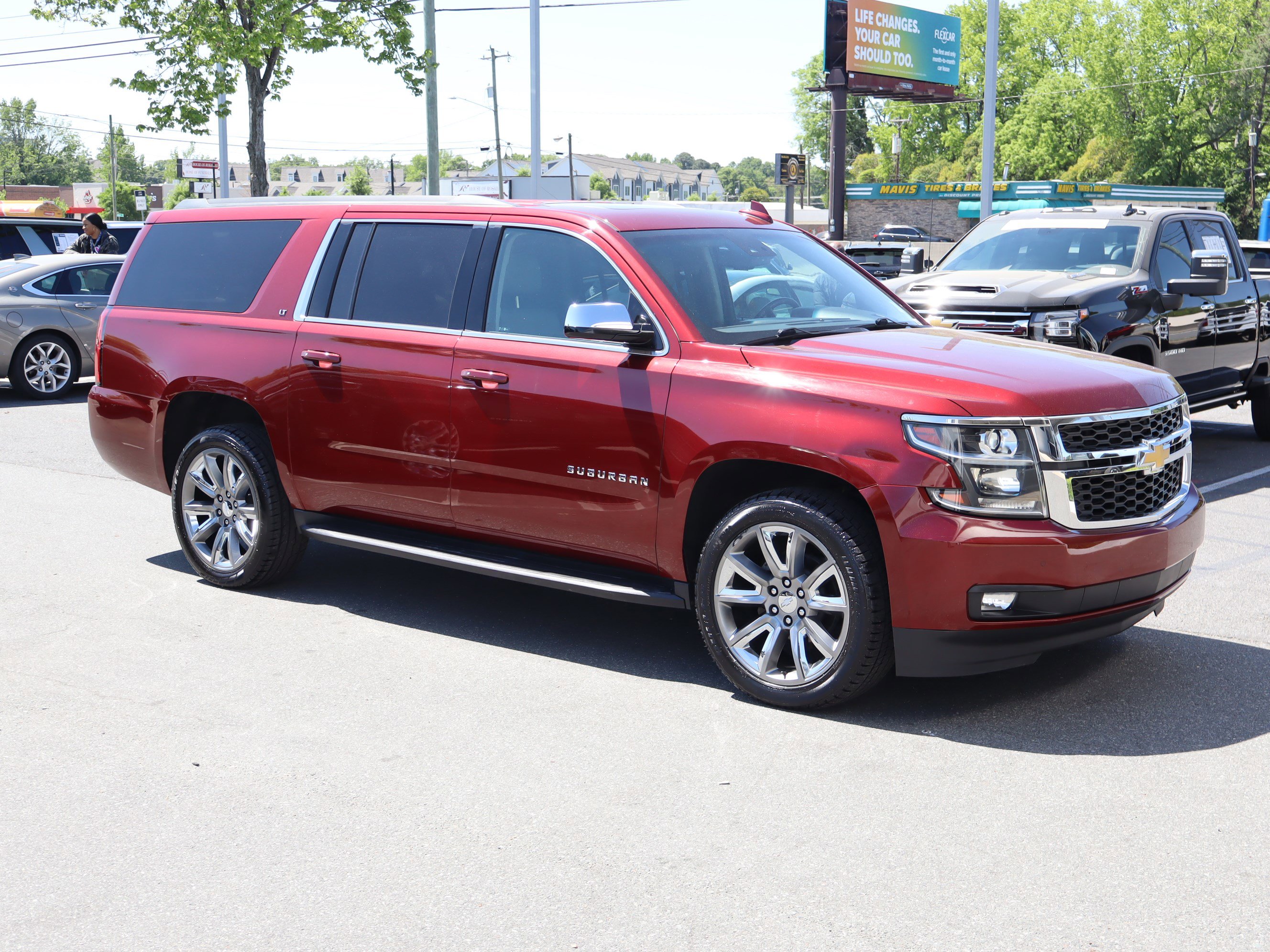 Used 2017 Chevrolet Suburban LT AWD/4WD video 2