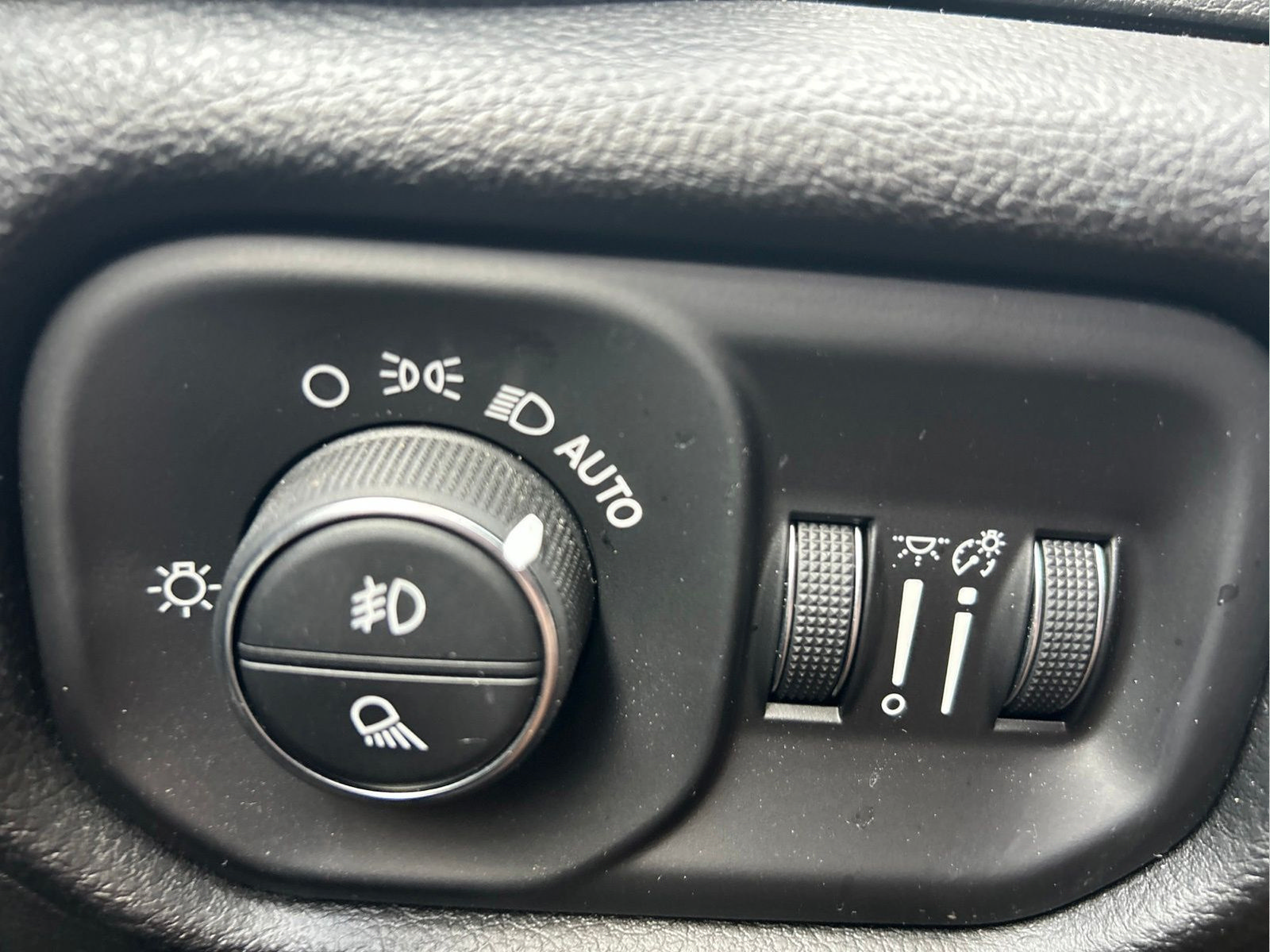Certified 2026 RAM 1500 Big Horn AWD/4WD image 25