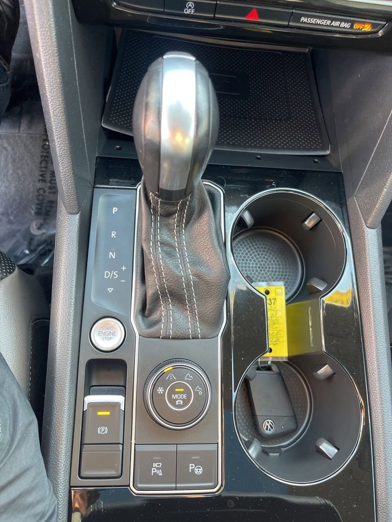 Used 2021 Volkswagen Atlas SEL Premium AWD/4WD image 19