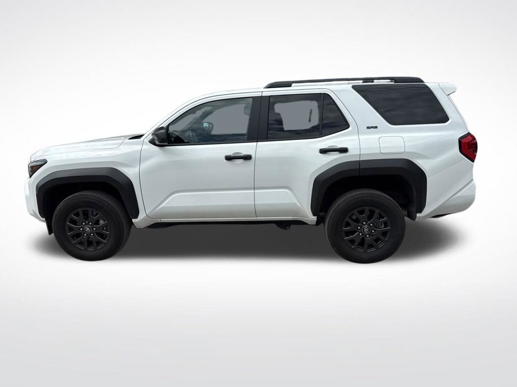 Used 2025 Toyota 4Runner SR5 AWD/4WD image 6