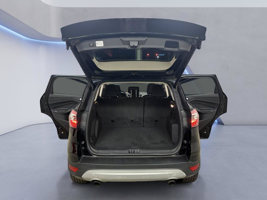 Used 2018 Ford Escape Titanium AWD/4WD image 13