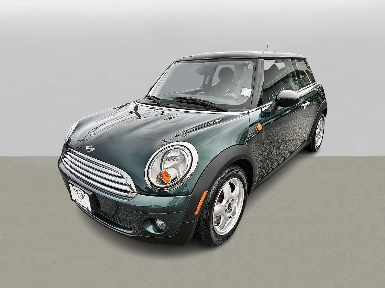Used 2009 MINI Cooper Hardtop FWD image 1