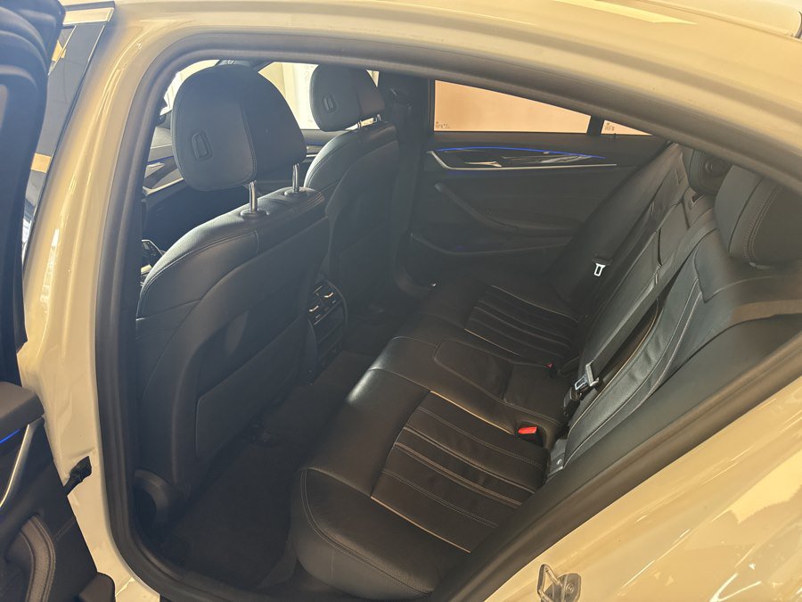 Used 2019 BMW 530e xDrive w/ Convenience Package AWD/4WD image 6