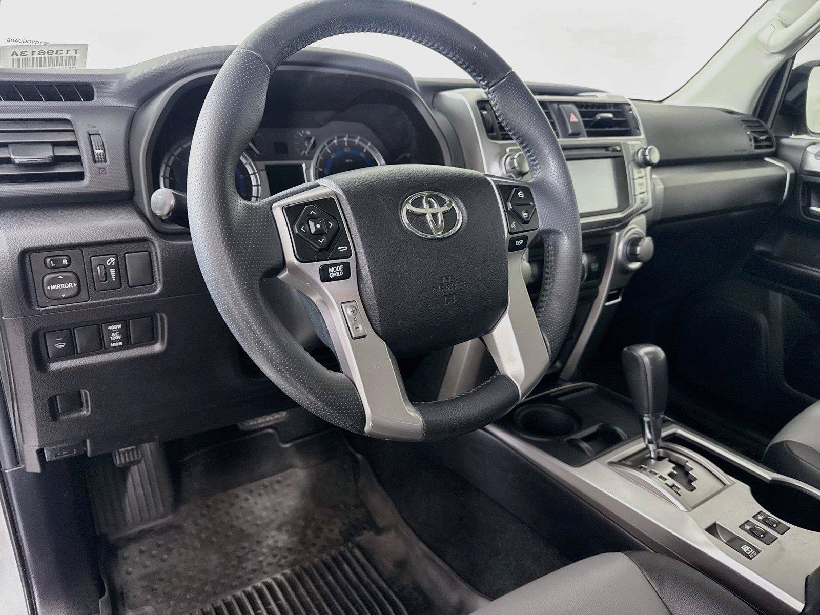 Used 2016 Toyota 4Runner SR5 Premium RWD image 4