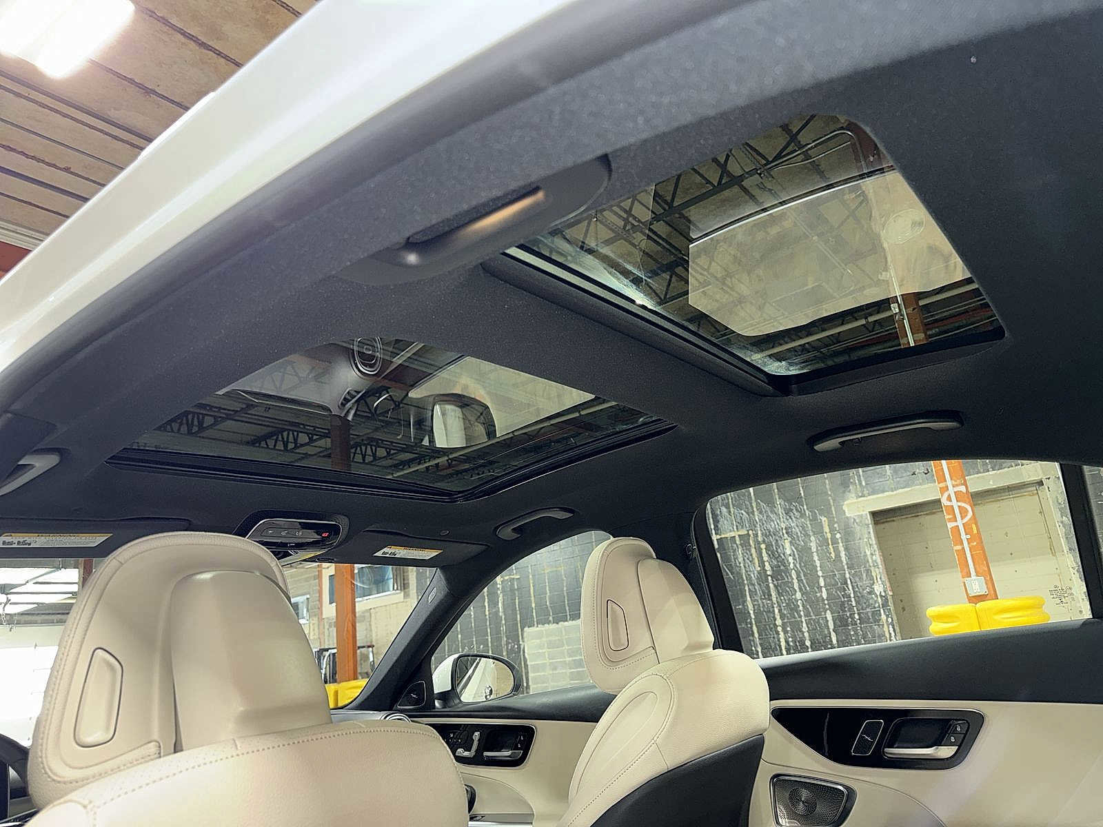 Used 2022 Mercedes-Benz C 300 4MATIC Sedan image 25