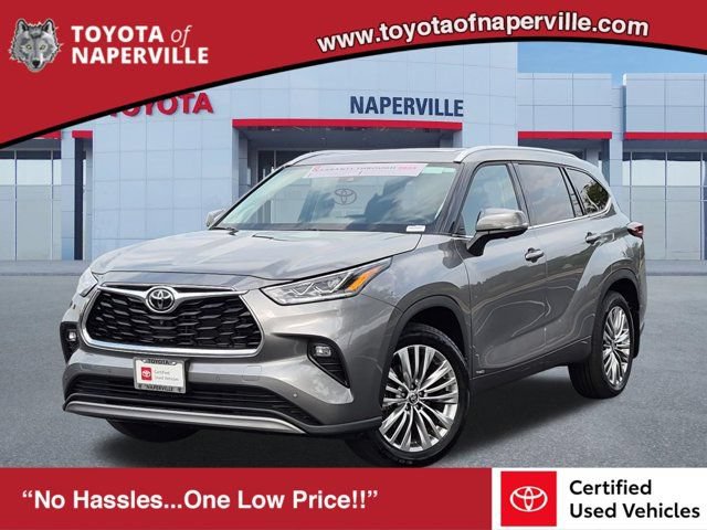 Certified 2026 Toyota Highlander Platinum AWD/4WD image 1