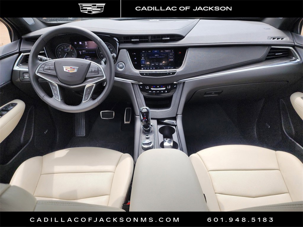 New 2025 Cadillac XT5 Sportv w/ Technology Package image 7