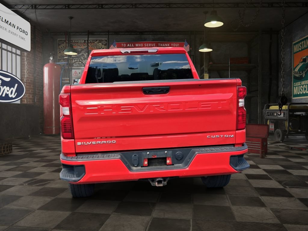 Used 2022 Chevrolet Silverado 1500 Custom AWD/4WD image 5