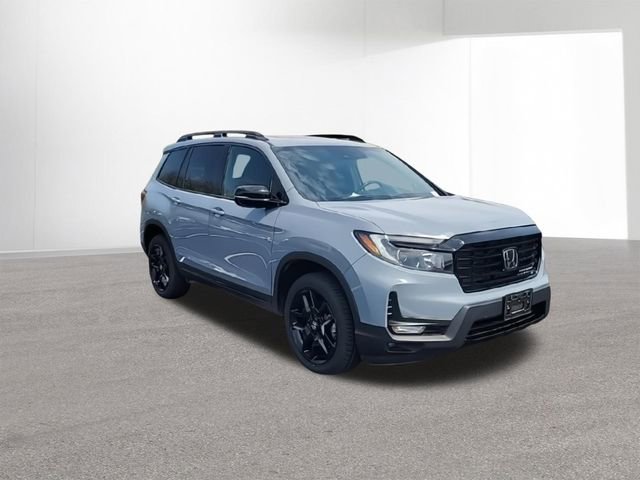 Used 2024 Honda Passport Black Edition image 2