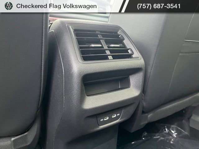 New 2026 Volkswagen Tiguan SE image 26