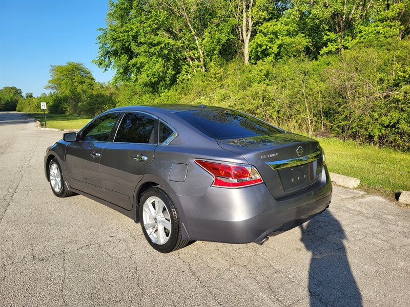 Used 2014 Nissan Altima 2.5 SV FWD image 4