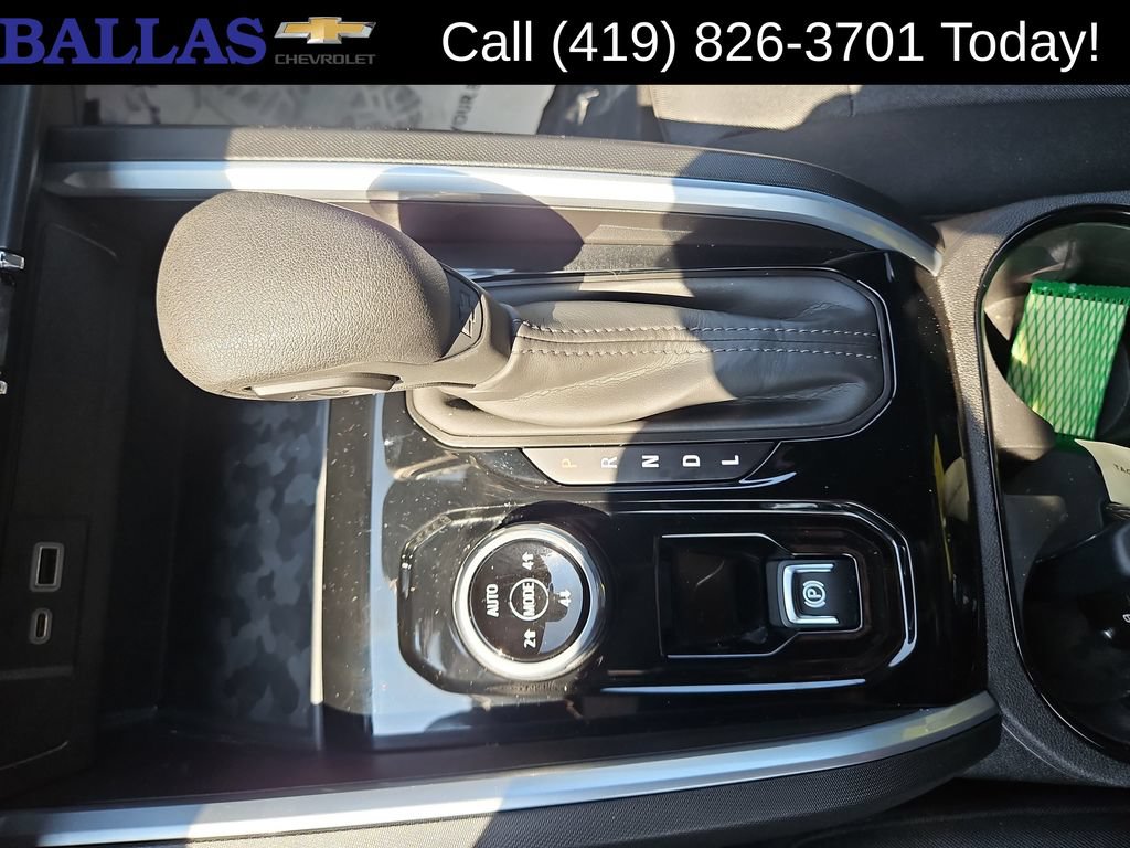 Certified 2024 Chevrolet Colorado Trail Boss w/ Advanced Trailering Package AWD/4WD image 20