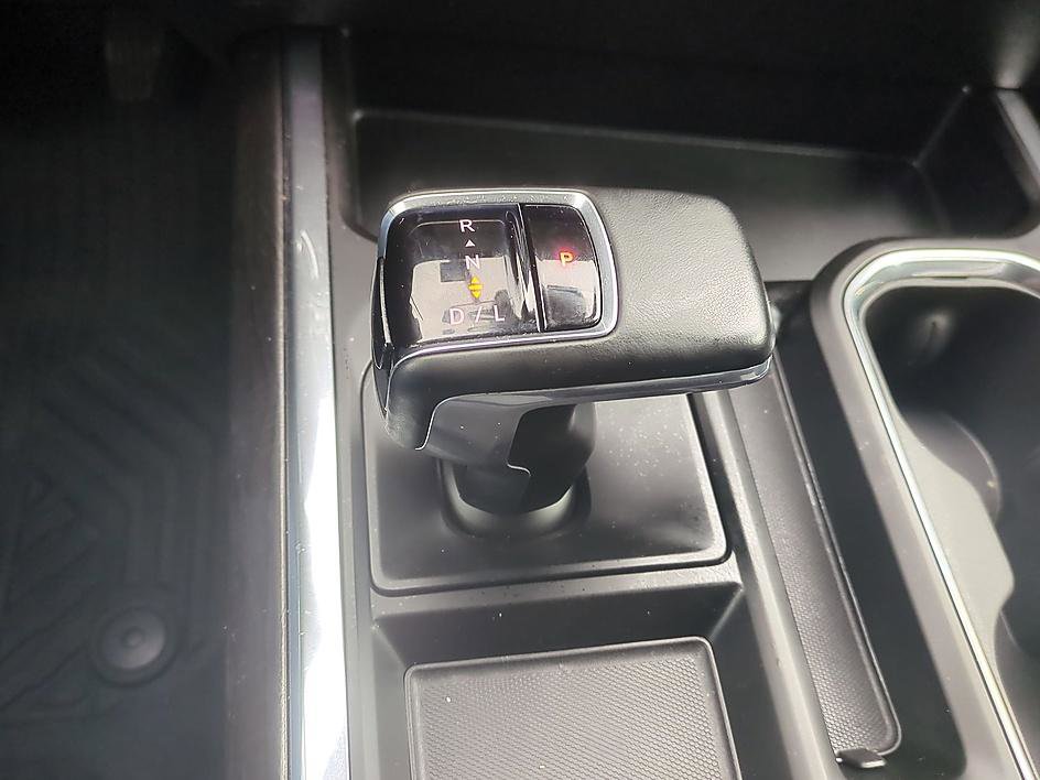 Used 2023 Chevrolet Silverado 1500 LTZ AWD/4WD image 26